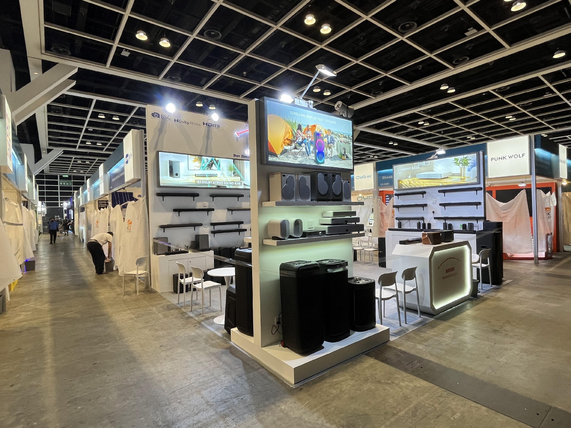 展會展臺如何設(shè)計更能吸引觀眾